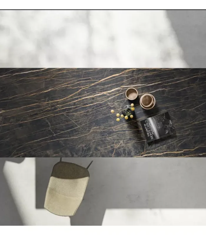 Outlet POINT HOUSE ACCADEMIA |