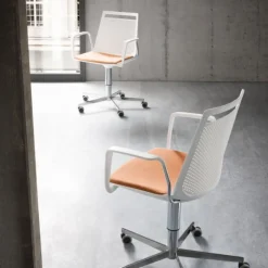 Fashion GABER AKAMI GIREVOLE |