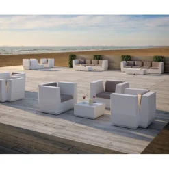 New PLUST BIG CUT ARMCHAIR |