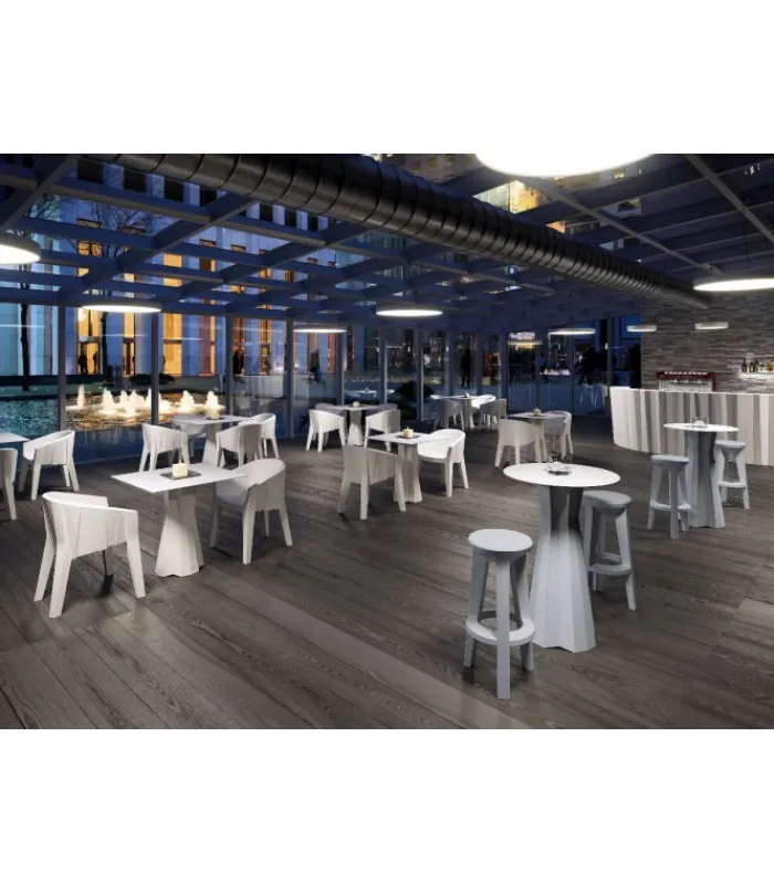 Fashion PLUST FROZEN DINING TABLE |