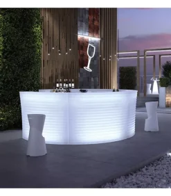 Fashion LYXO HANGAR 60, COMPONI IL BANCONE |