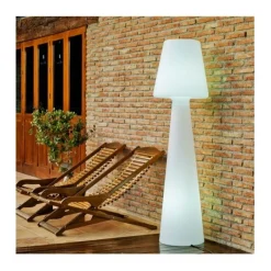 Online LOLA | NEWSPIRIT