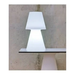 Online LOLA | NEWSPIRIT