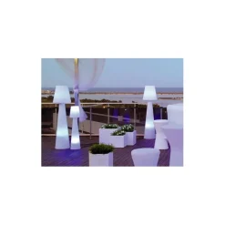 Online LOLA | NEWSPIRIT